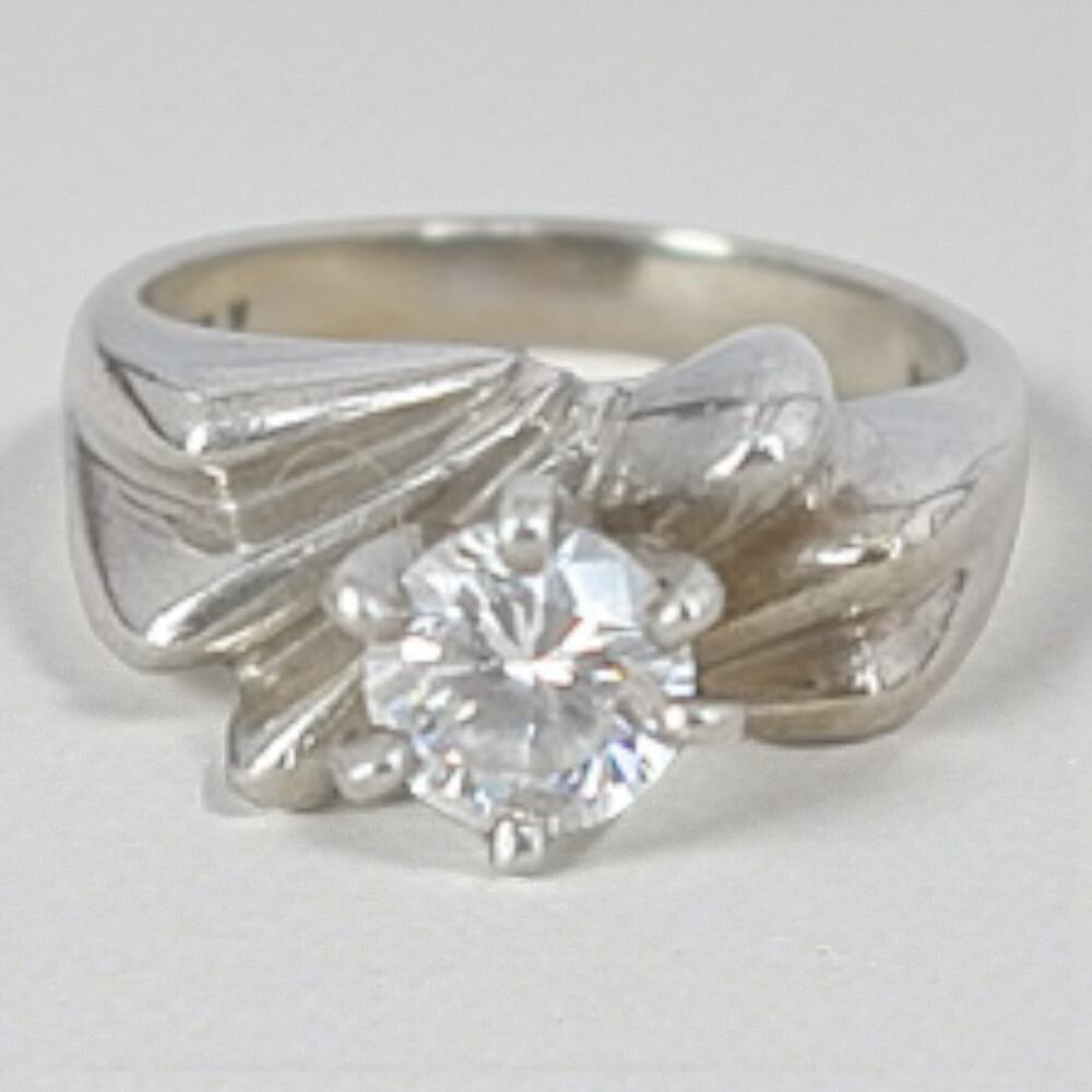 Sterling Silver 925 Cubic Zirconia Solitaire Ring Prong Set Vintage Size 6